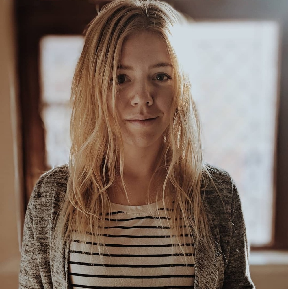 Meet your Posher, Emily